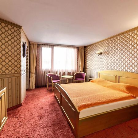 Hotel Sveti Nikola Boyana - Free Parking Sofia Bagian luar foto