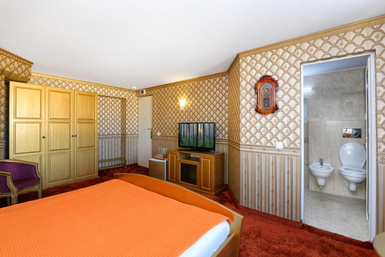 Hotel Sveti Nikola Boyana - Free Parking Sofia Bagian luar foto