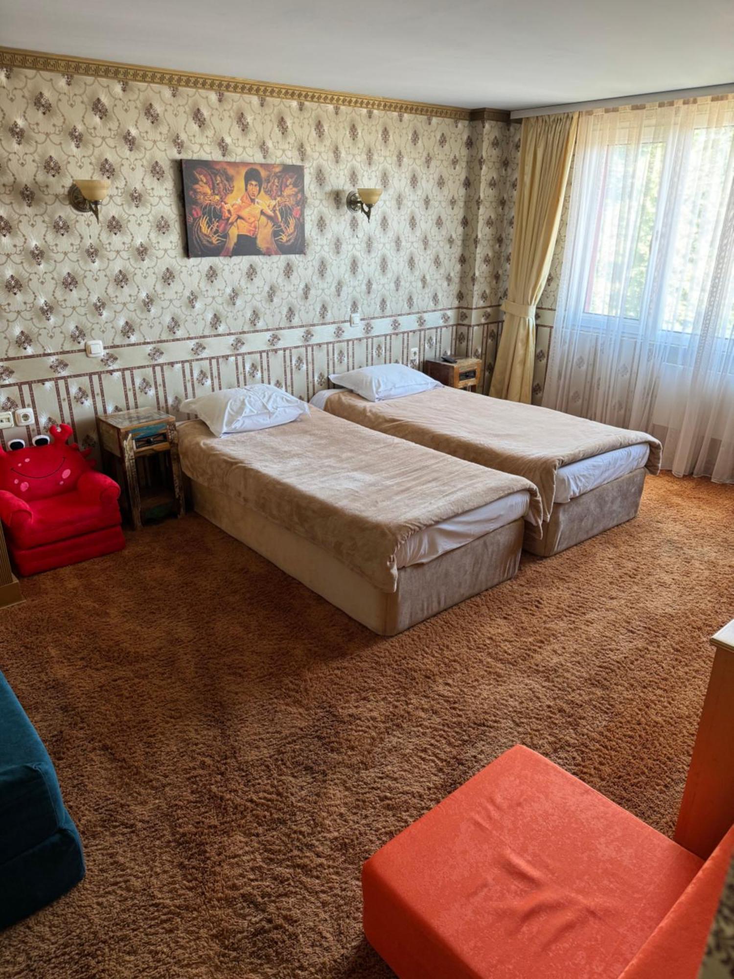 Hotel Sveti Nikola Boyana - Free Parking Sofia Bagian luar foto